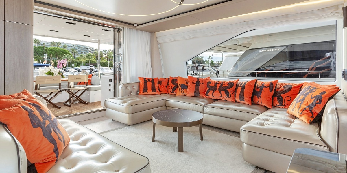 Аренда яхты Azimut 72 Solstice во Франции